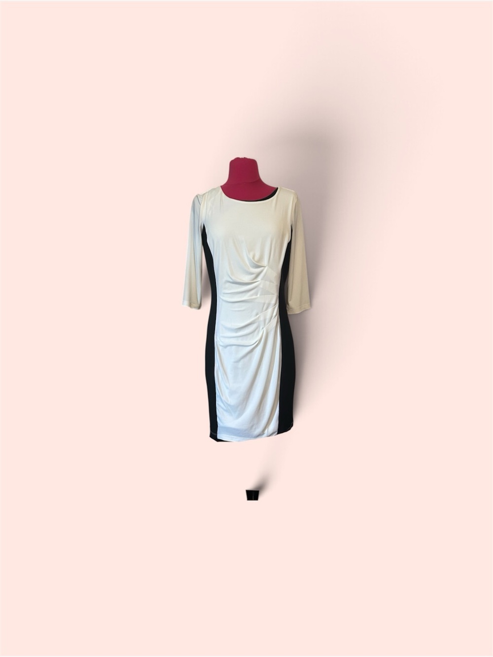 Enfocus Studio White and Black Side-Panel Ruched Midi Dress